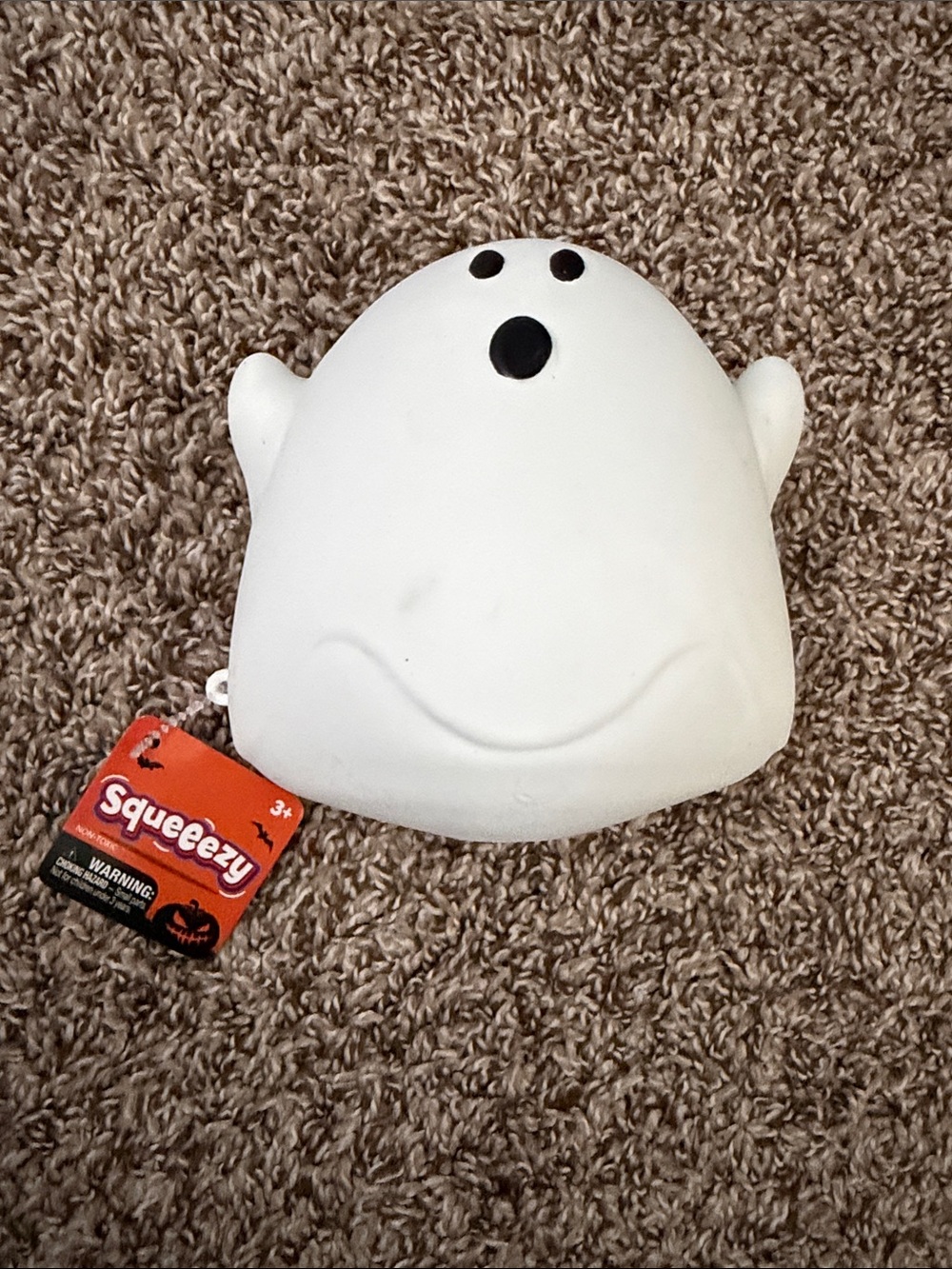 Squeeezy White Ghost Squishy Toy 👻